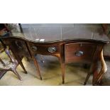 An Edwardian George III style inlaid mahogany serpentine fronted sideboard, width 124cm depth 53cm