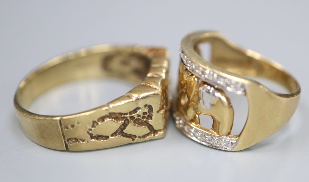 A 9ct two-colour gold and diamond chip set pierced 'elephant' ring, size L and a 9ct gold - Image 2 of 3