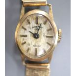 A lady's 9ct gold Rotary manual wind wrist watch, on a 9ct gold strap, case diameter 15mm, gross