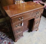 A George III mahogany kneehole desk, width 78cm, depth 46cm, height 78cm