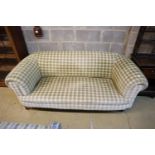 A Victorian Chesterfield settee, length 200cm, depth 80cm, height 73cm