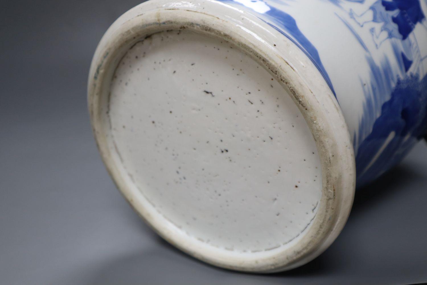 A Chinese blue and white baluster vase, height 33cmCONDITION: One oval chip to glaze, - Image 5 of 5