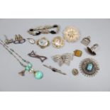 Mixed jewellery including ceramic scarab set filligree brooch, fob seal, cufflinks, garnet brooch