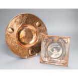 An Art Nouveau copper dish, diameter 26cm and an Art Nouveau oxidised copper photo frame, 'Dinna