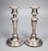 A pair of William IV silver pillar candlesticks, Sheffield 1832, Henry Wilkinson & Co, 23.4cm,