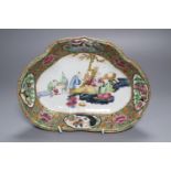 An early 19th century Cantonese supper dish, painted with sages, 27cm