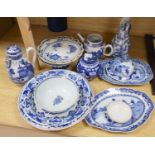 Mixed Chinese blue and white ceramics, 18th and 19th century, mostly damaged