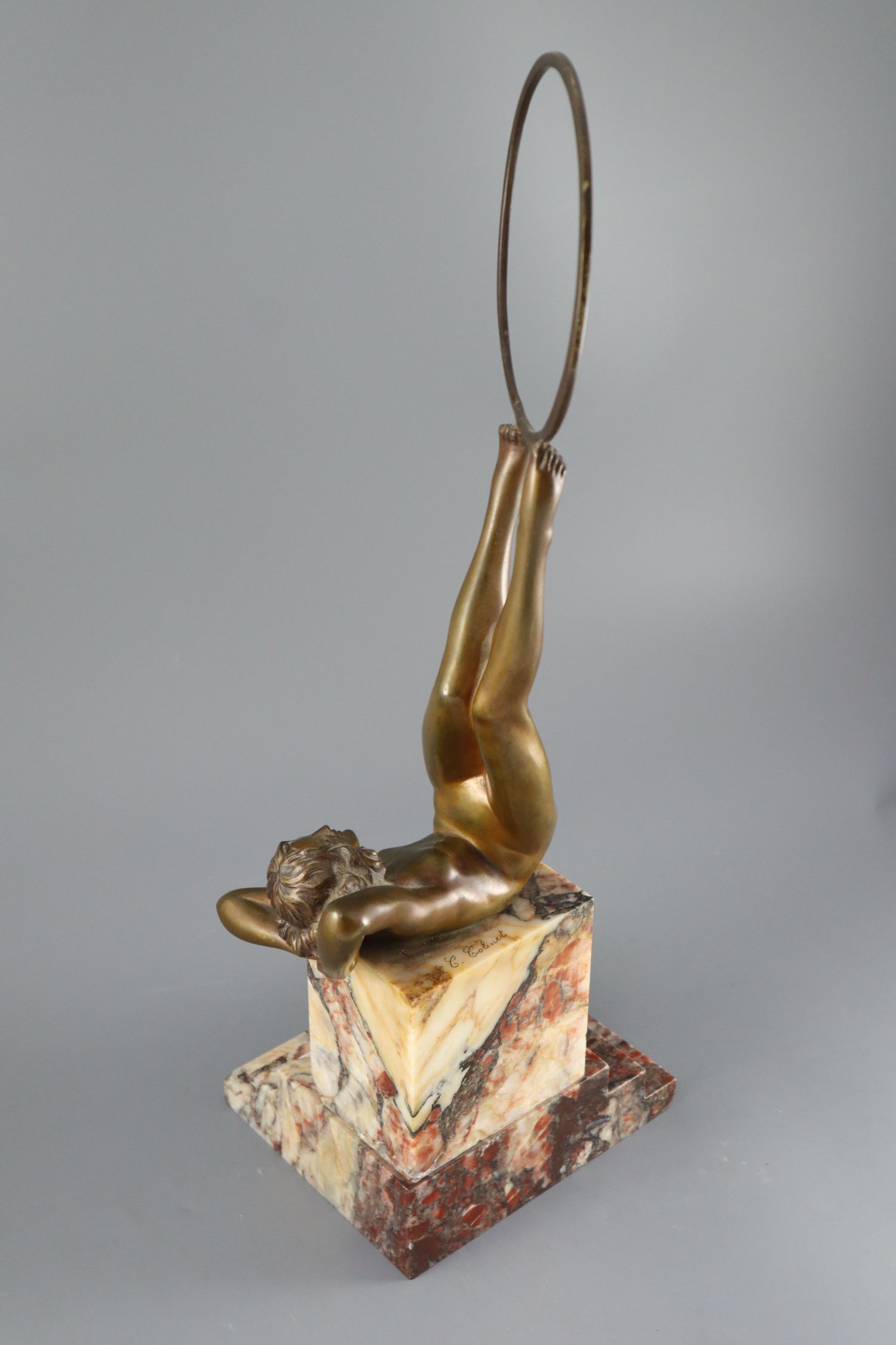 Claire Jeanne Roberte Colinet (1880–1950) - an Art Deco patinated bronze figure of a naked hoop - Image 4 of 5