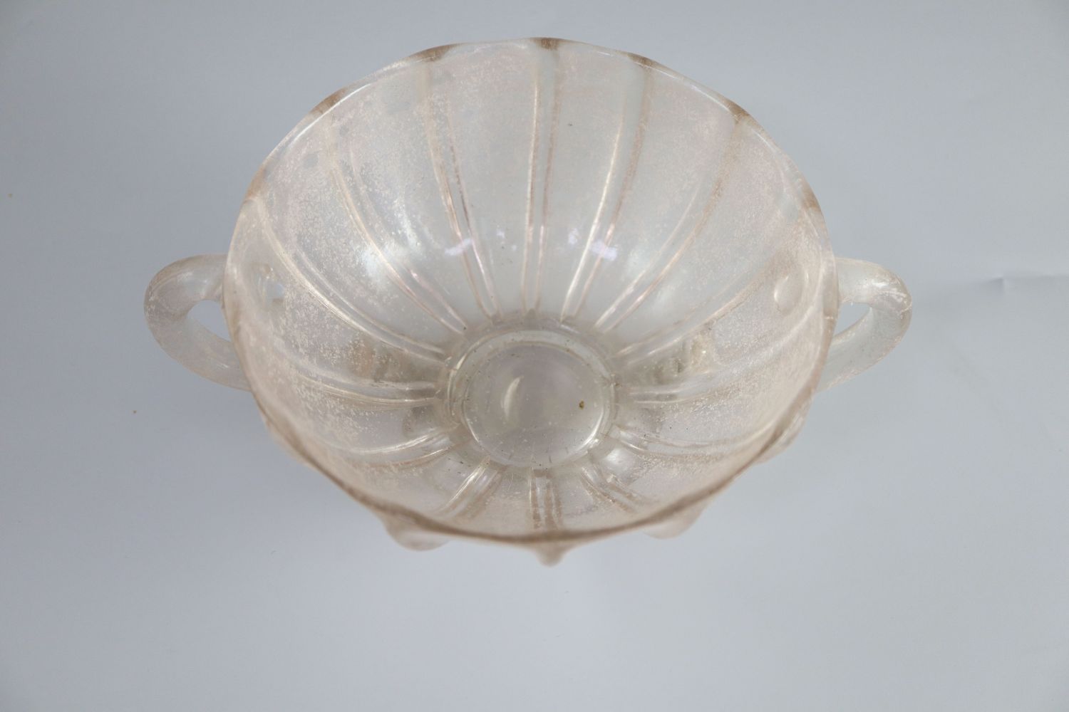 An English or Dutch crizzled lead glass coupe de marriage or sugar bowl c.1700, the hemi-spherical - Image 2 of 3
