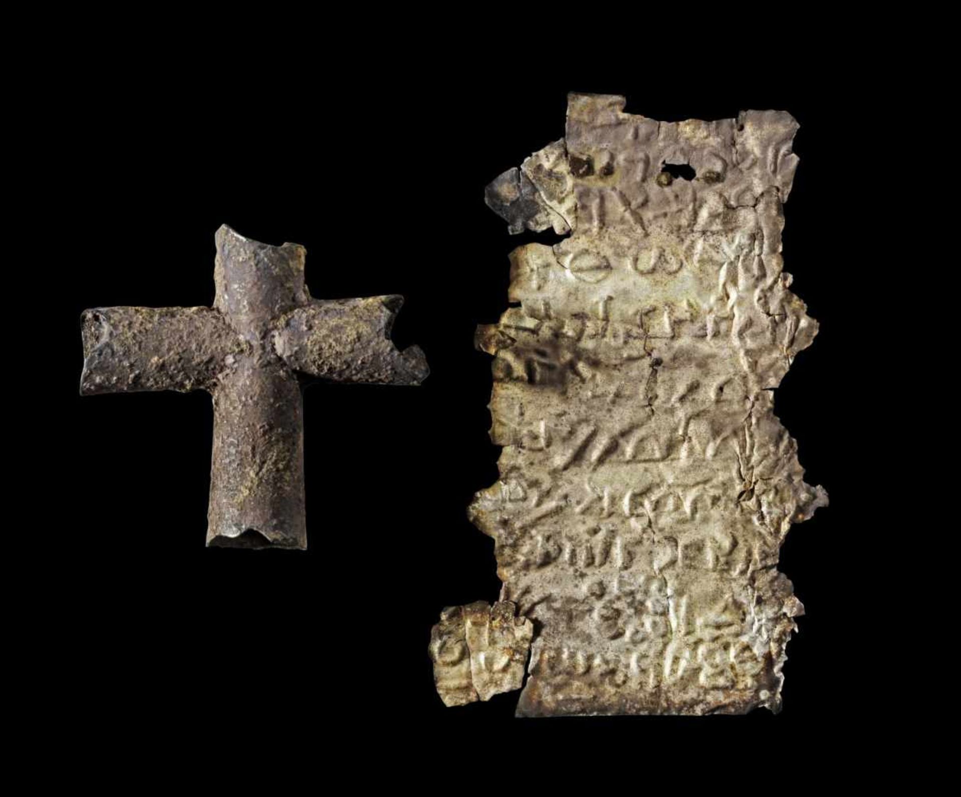 Silberne Lamella. Römische Kaiserzeit, ca. 3. - 4. Jh. n. Chr. Silberblechstreifen (3,5 x 6cm) mit