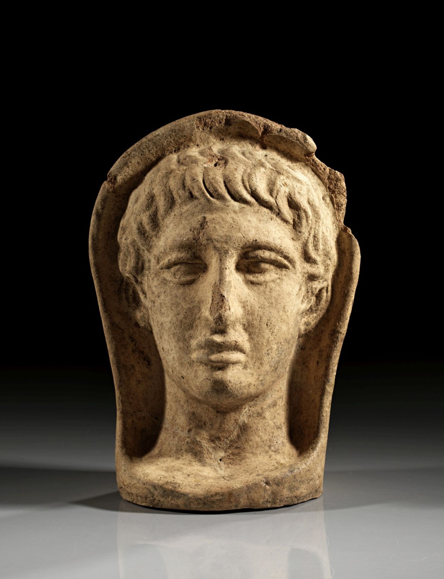 Etruskischer Votivkopf.