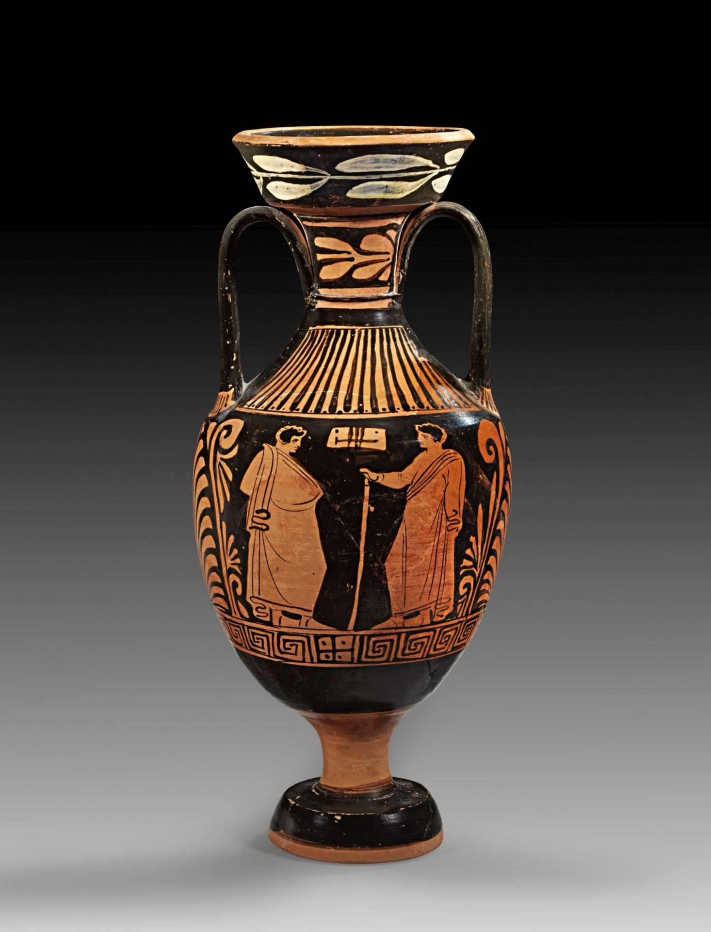 Apulische Amphora des Patera-Malers.