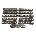 [OO GAUGE]. ELEVEN GRAHAM FARISH PULLMAN COACHES variable condition, all unboxed.