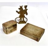 THREE SMALL ITEMS OF COLLECTABLE SILVER Comprising a silver matchbox vesta case, a Georgian