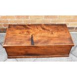 AN ELM BLANKET BOX 89cm wide 42cm deep 28cm high