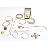 A QUANTITY OF ASSORTED SILVER JEWELLERY comprising bangles, rings, necklaces etc., stone set items