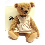 A STEIFF COLLECTOR'S TEDDY BEAR 'CLAIRE' (EAN 036712), sand, limited edition 843/1500, with