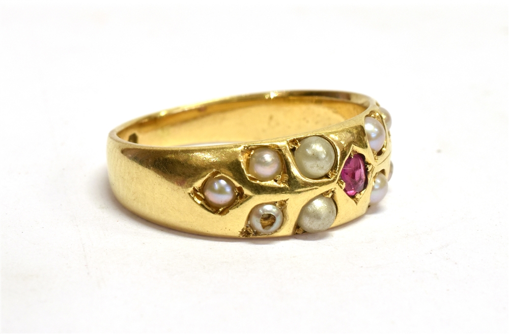 A VICTORIAN RUBY AND SEED PEARL SET 18CT GOLD BAND RING Small ruby to centre with half round seed - Image 2 of 4