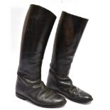 A PAIR OF GENTS BLACK LEATHER HUNTING BOOTS size 8 1/2