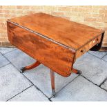 AN EARLY 19TH CENTURY MAHOGANY PEDESTAL PEMBROKE TABLE with line inlaid decoration, on quatrefoil