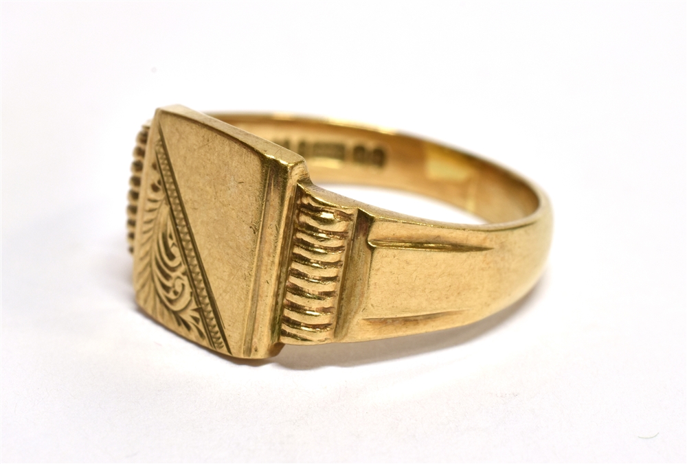 A 9 CARAT GOLD GENTS SIGNET RING cushion shaped head (no inscription), ring size V, gross weight 5.3 - Image 3 of 3