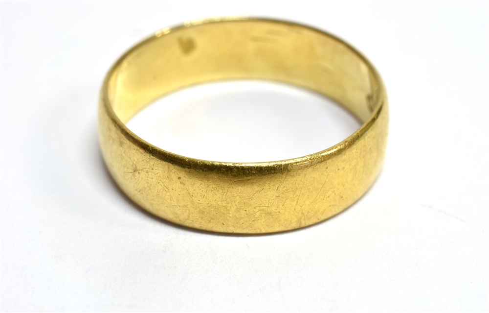 A 22 CARAT GOLD WEDDING BAND plain D profile, 6mm, ring size Q, gross weight 5.1 grams Condition