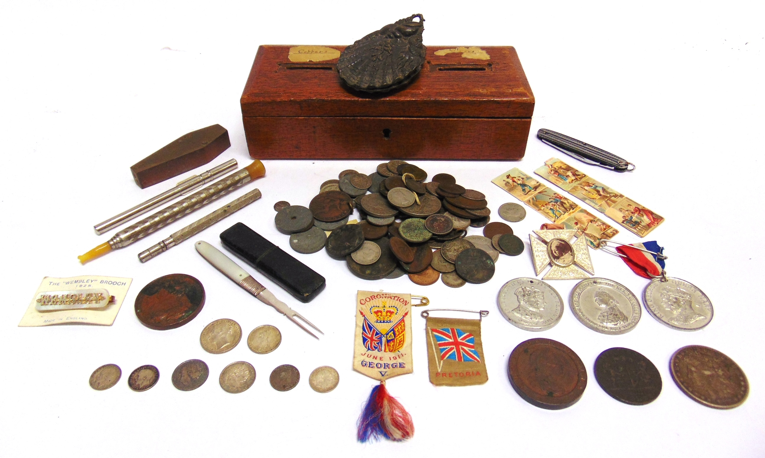 COINS - ASSORTED comprising a Great Britain George III 'cartwheel' twopence, 1797; Victoria