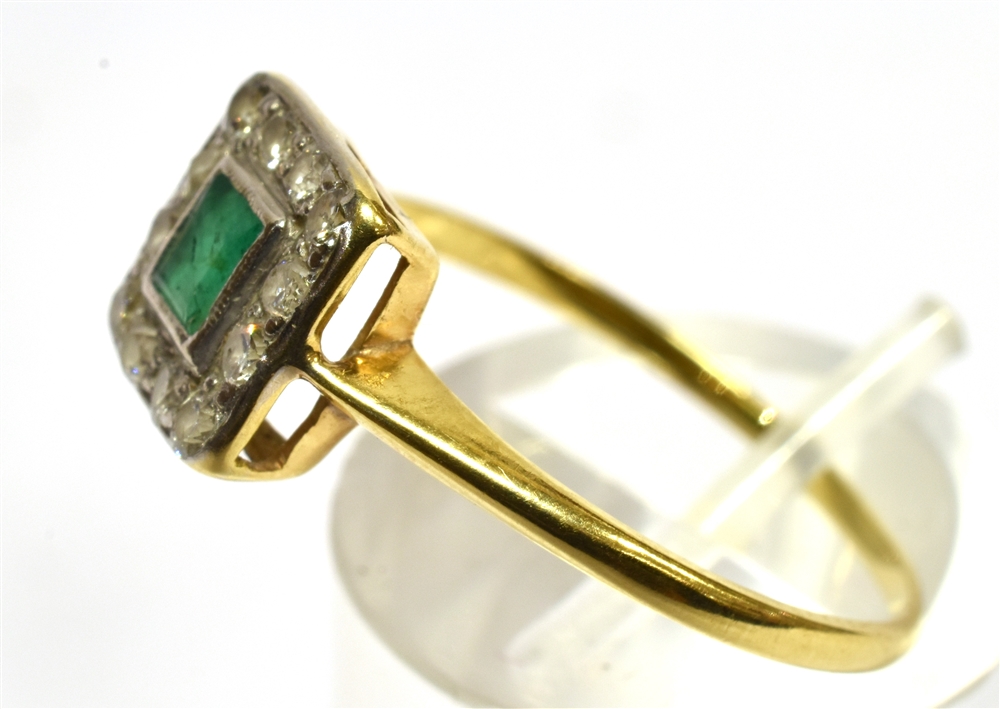 A SMALL EMERALD AND DIAMOND SQUARE CLUSTER YELLOW GOLD RING the small square cut emerald measuring - Image 5 of 5