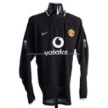 Gabriel Heinze black Manchester United No.4 away jersey season 2004-05, long-sleeved, Premier League