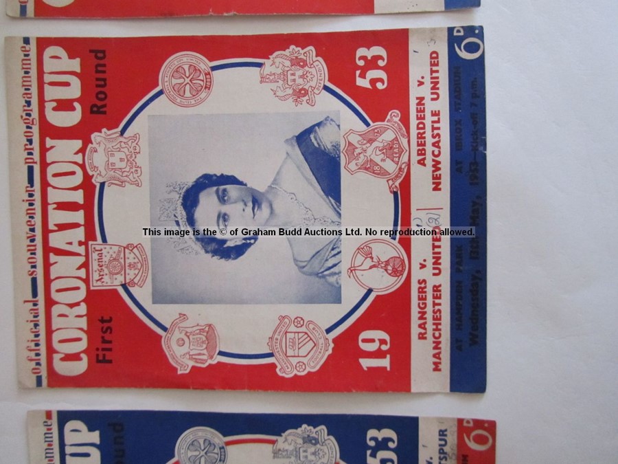 Ten assorted football programmes, comprising Clapton v Corinthians, London Senior Cup 2nd December - Image 7 of 24