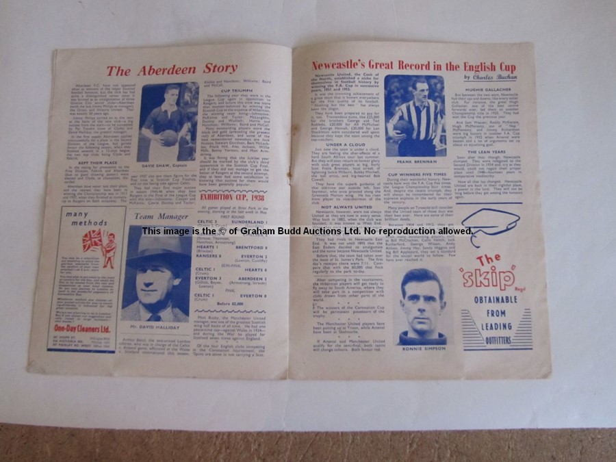 Ten assorted football programmes, comprising Clapton v Corinthians, London Senior Cup 2nd December - Image 19 of 24