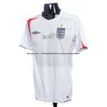 Frank Lampard signed England 2005-06 white replica home jersey, short sleeved with England badge,