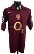 Robert Pires signed Arsenal FC redcurrant No.7 Highbury Final Salute jersey 2016, signed with