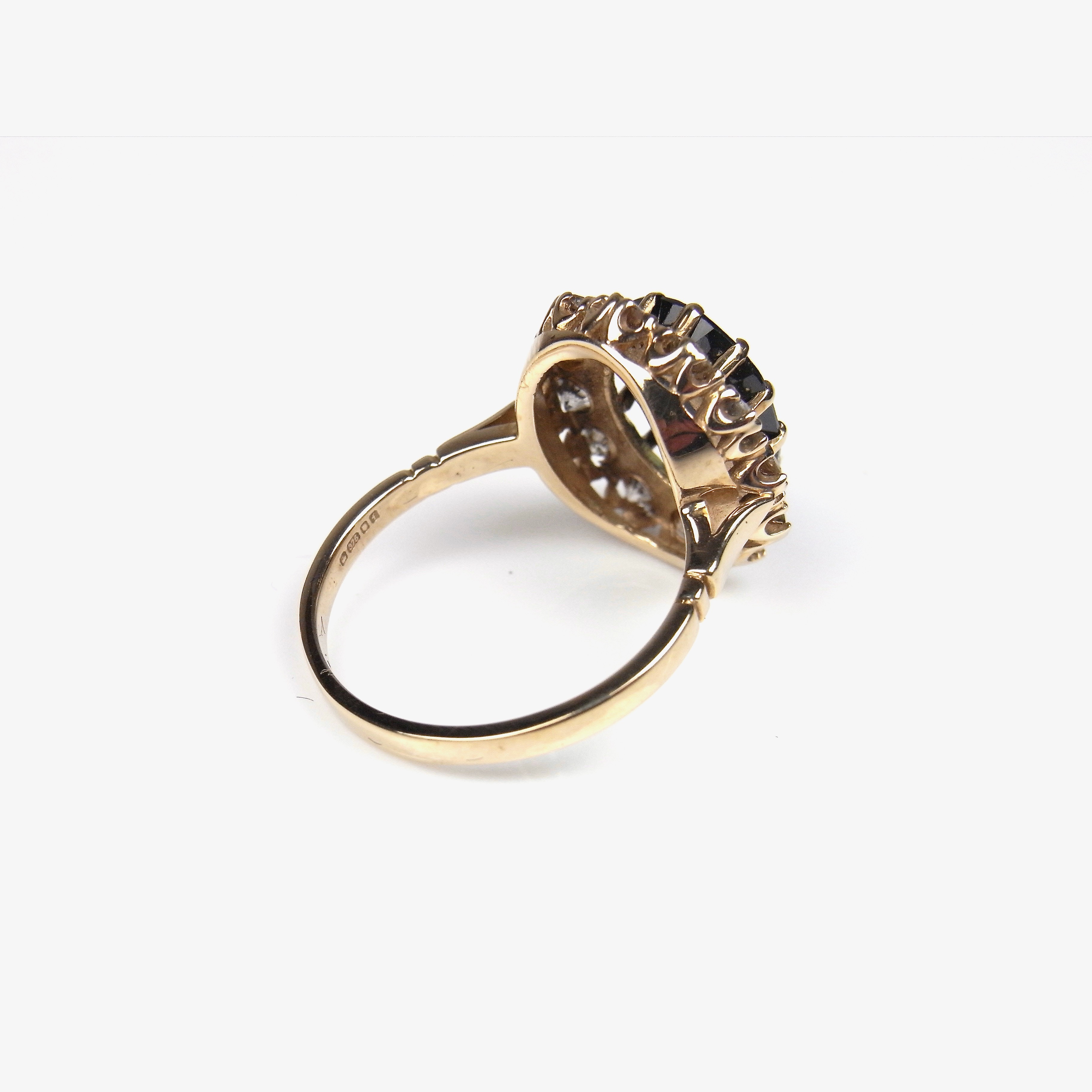 9 ct yellow gold sapphire and diamond cluster ring. - Image 2 of 2