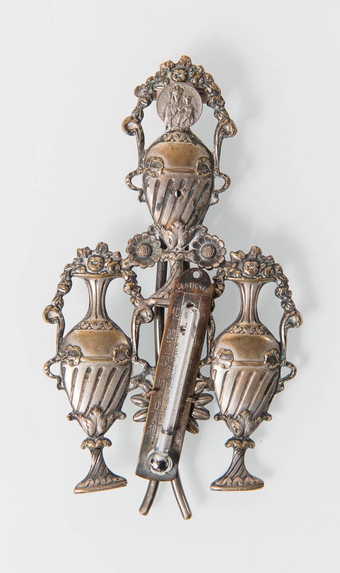Piccolo termometro da tavolo in argento fuso e cesellato, inizio del XX secolo. - Bild 3 aus 3