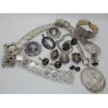 A collection of Oriental silver and white metal to include items of Siam wear Condition Report: