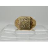 A 9ct gold signet ring, size V, weight 7.4gms Condition Report: Available upon request