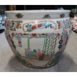 A fishbowl decorated with scenes Condition Report: in good condition.