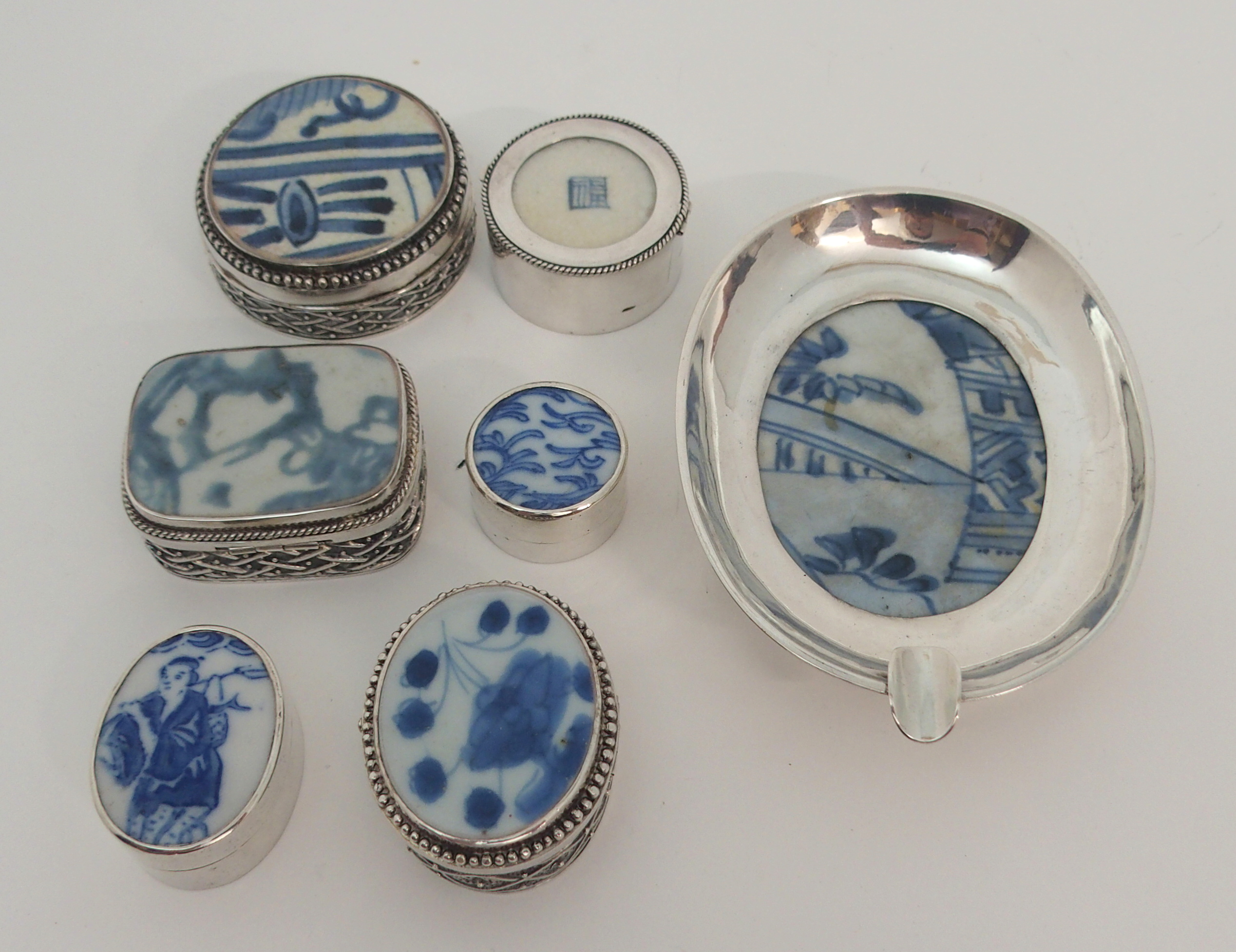 SIX CHINESE SILVER AND CERAMIC MOUNTED BOXES 3 to 5.5cm and an ashtray, 11cm wide all stamped 925 ( - Image 2 of 3