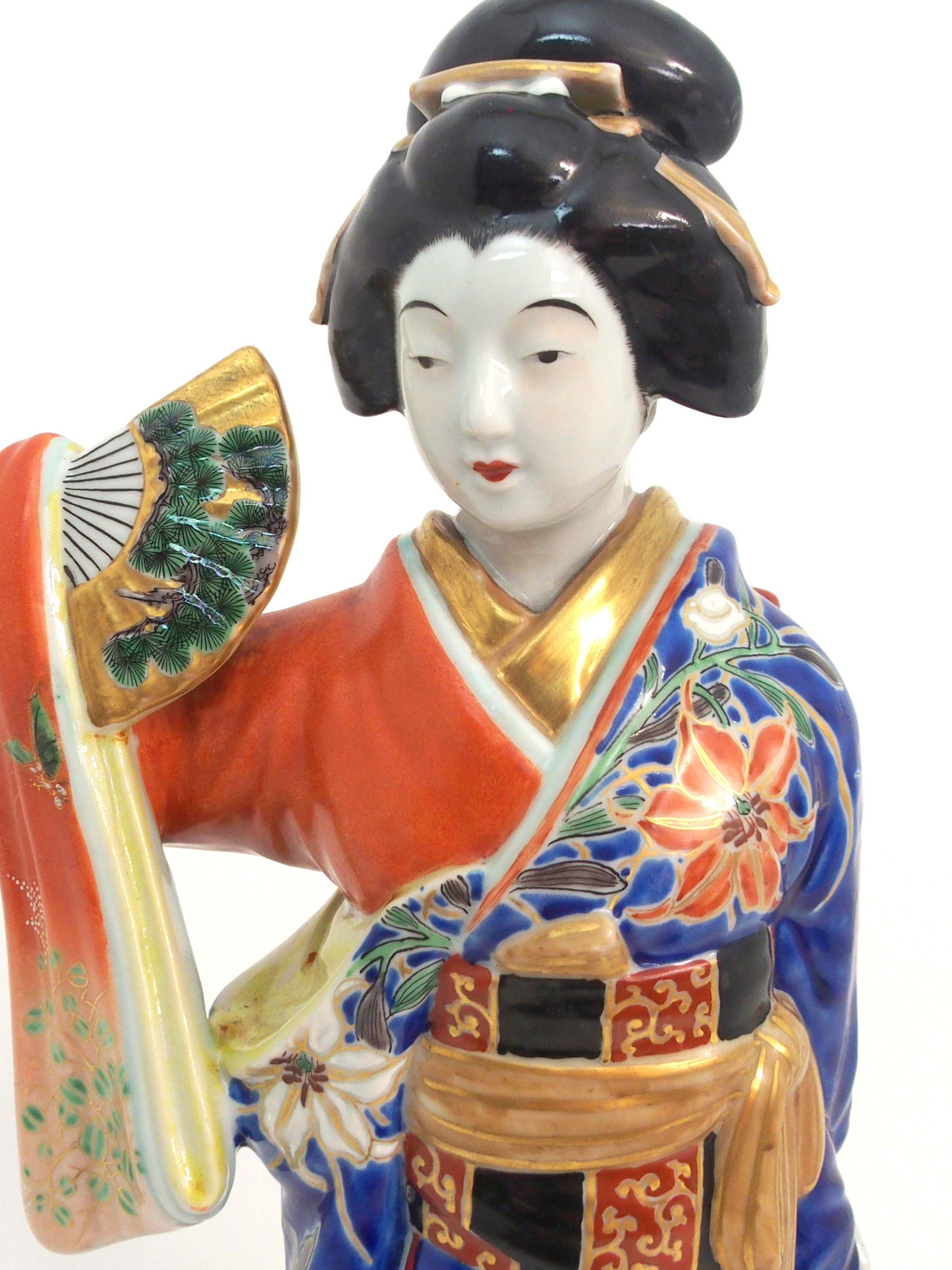 AN ARITA BIJIN FIGURE modelled holding a fan and wearing elaborate kimono, 45cm high Condition - Image 2 of 6