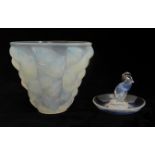A LALIQUE MOSAIC PATTERN VASE the frosted opalescent glass body with shiny leaf detail, wheel etched
