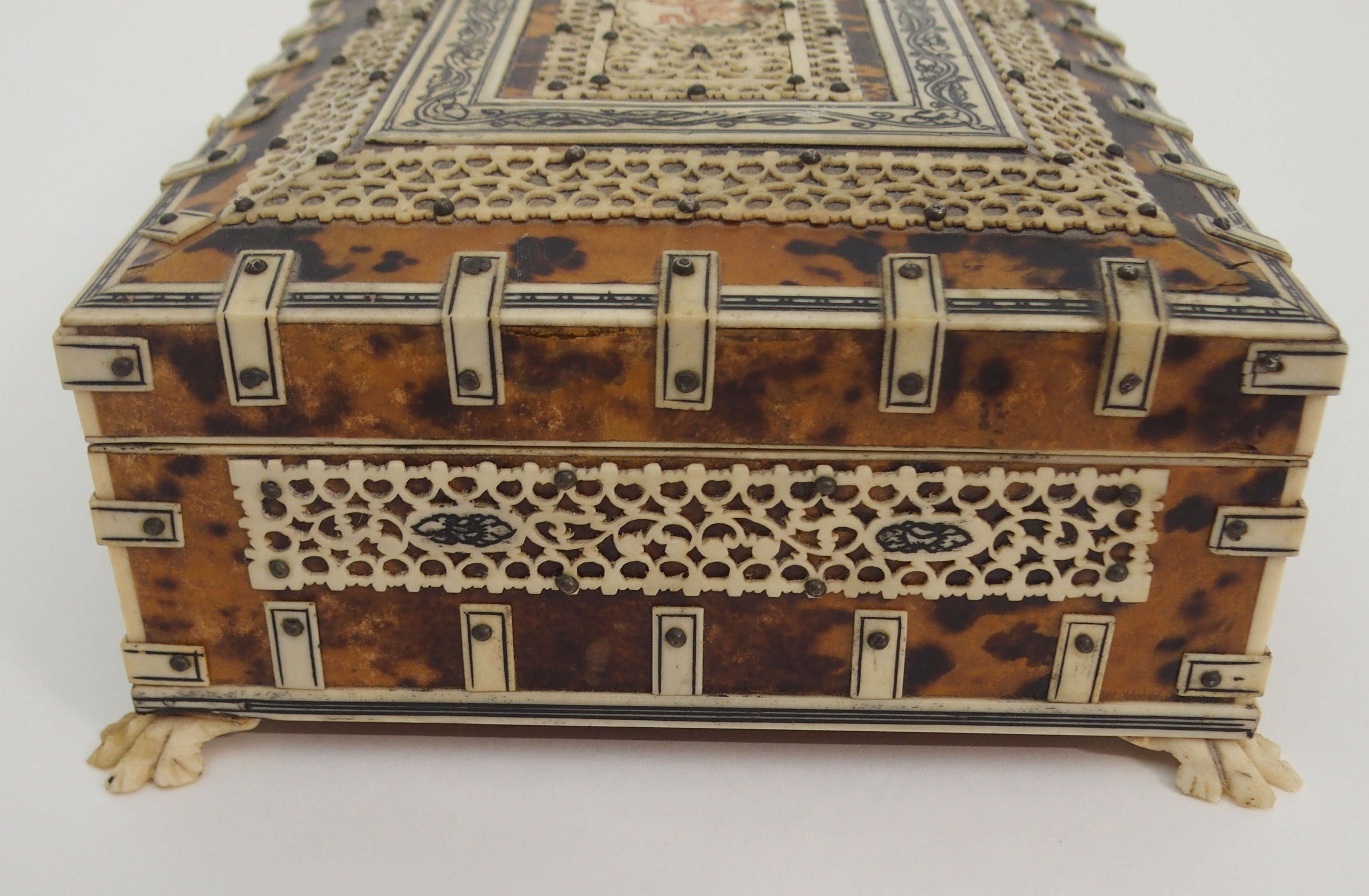 A VIZAGAPATAM JEWELLERY BOX the hinged cover with lion cartouche within pierced foliate bands, the - Image 5 of 9