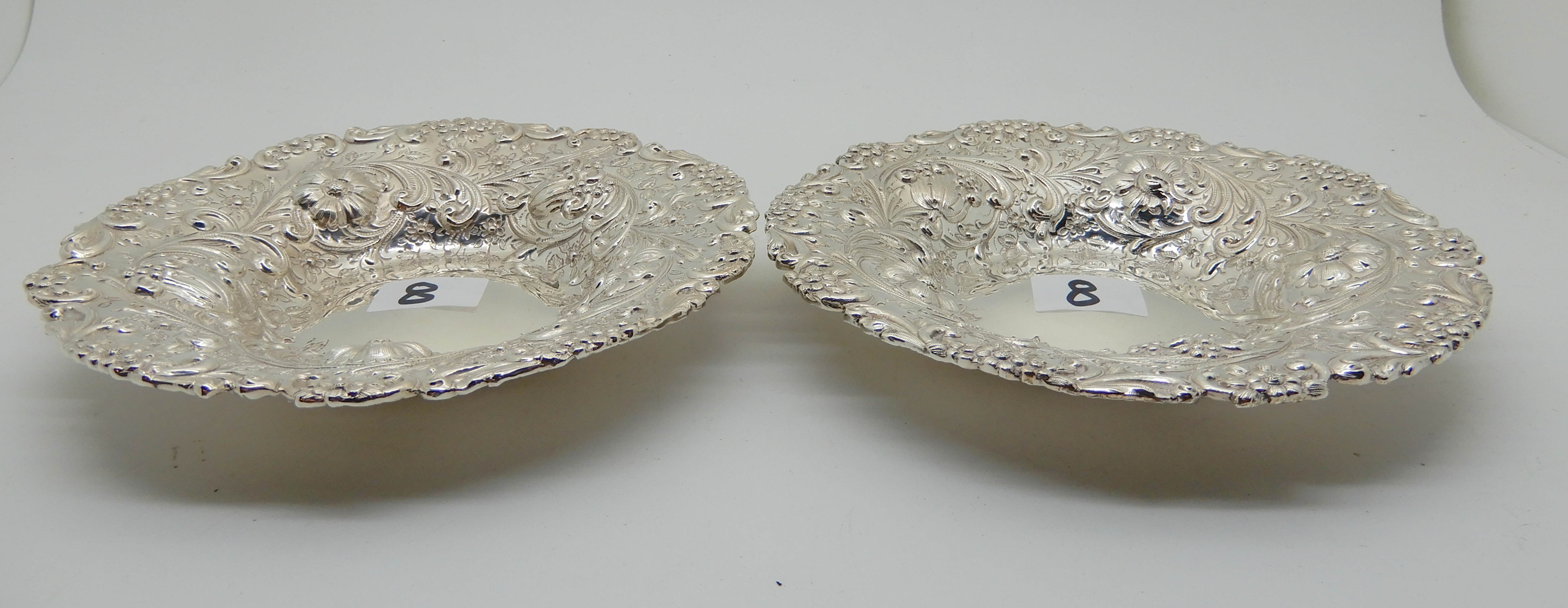 A lot comprising a pair of silver bon bon dishes, London 1895,15cm diameter and a single bon bon - Image 2 of 6