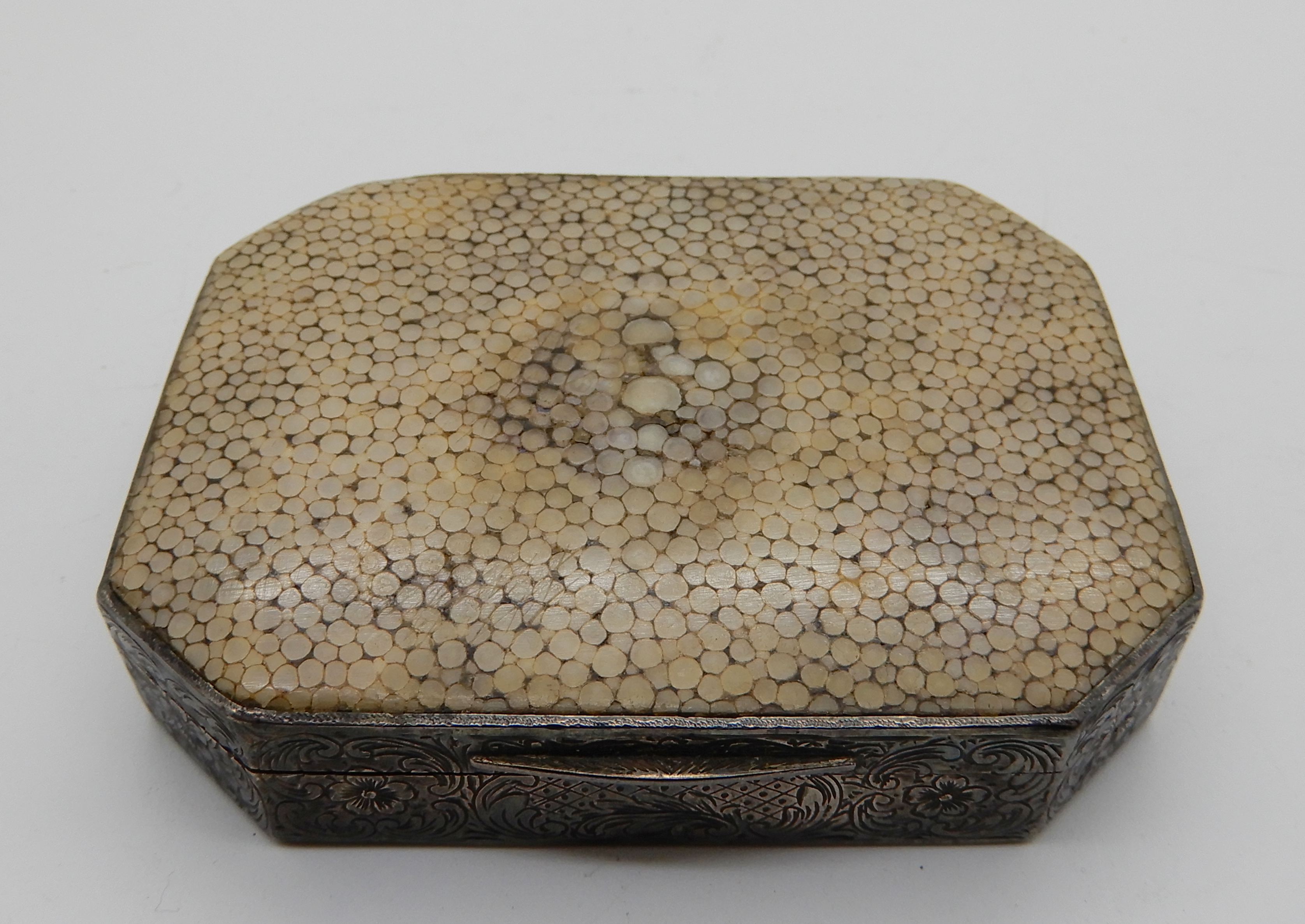 A white metal and shagreen mounted snuff box Condition Report: