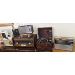 Assorted vintage radios Condition Report: Available upon request