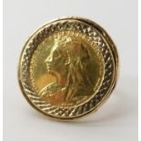 A 1900 half gold sovereign, in a 9ct gold ring mount (af) size approx S, weight 8.3gms Condition