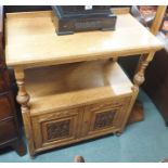 An oak buffet, 95cm high x 78cm wide x 43cm deep Condition Report: Available upon request