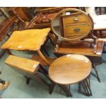 An oak occasional table, nest of tables, two occasional tables and a mirror (5) Condition Report: