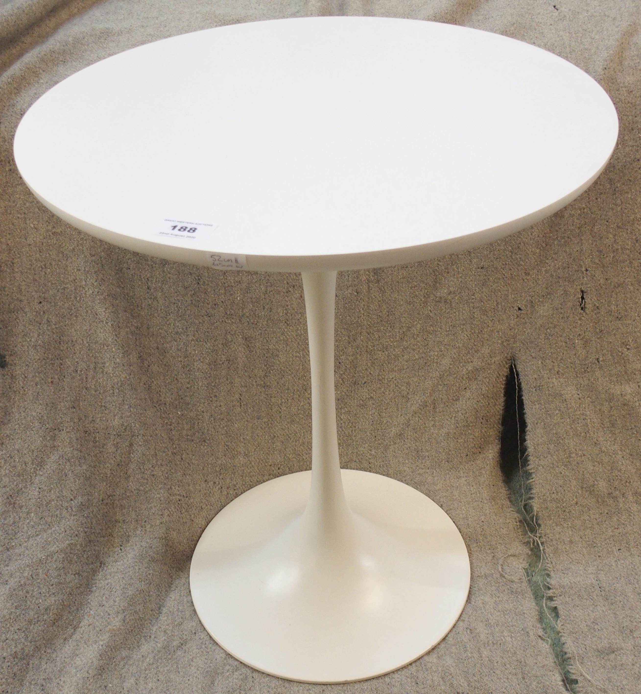 A White tulip Arkana side table, 45cm diameter Condition Report: Available upon request