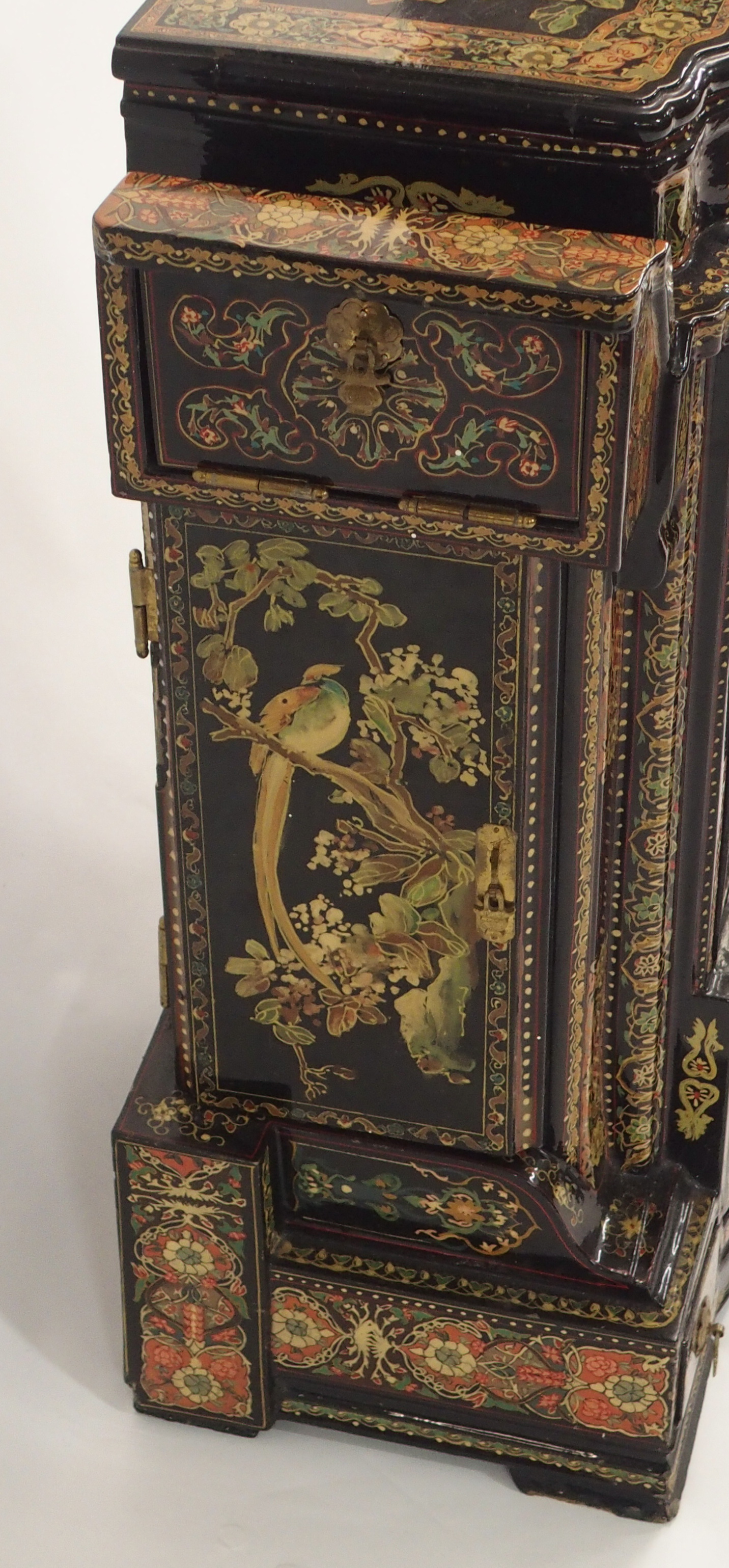 An oriental black lacquer small cabin with multiple drawers and doors, 71cm high x 46cm wide x - Image 4 of 5